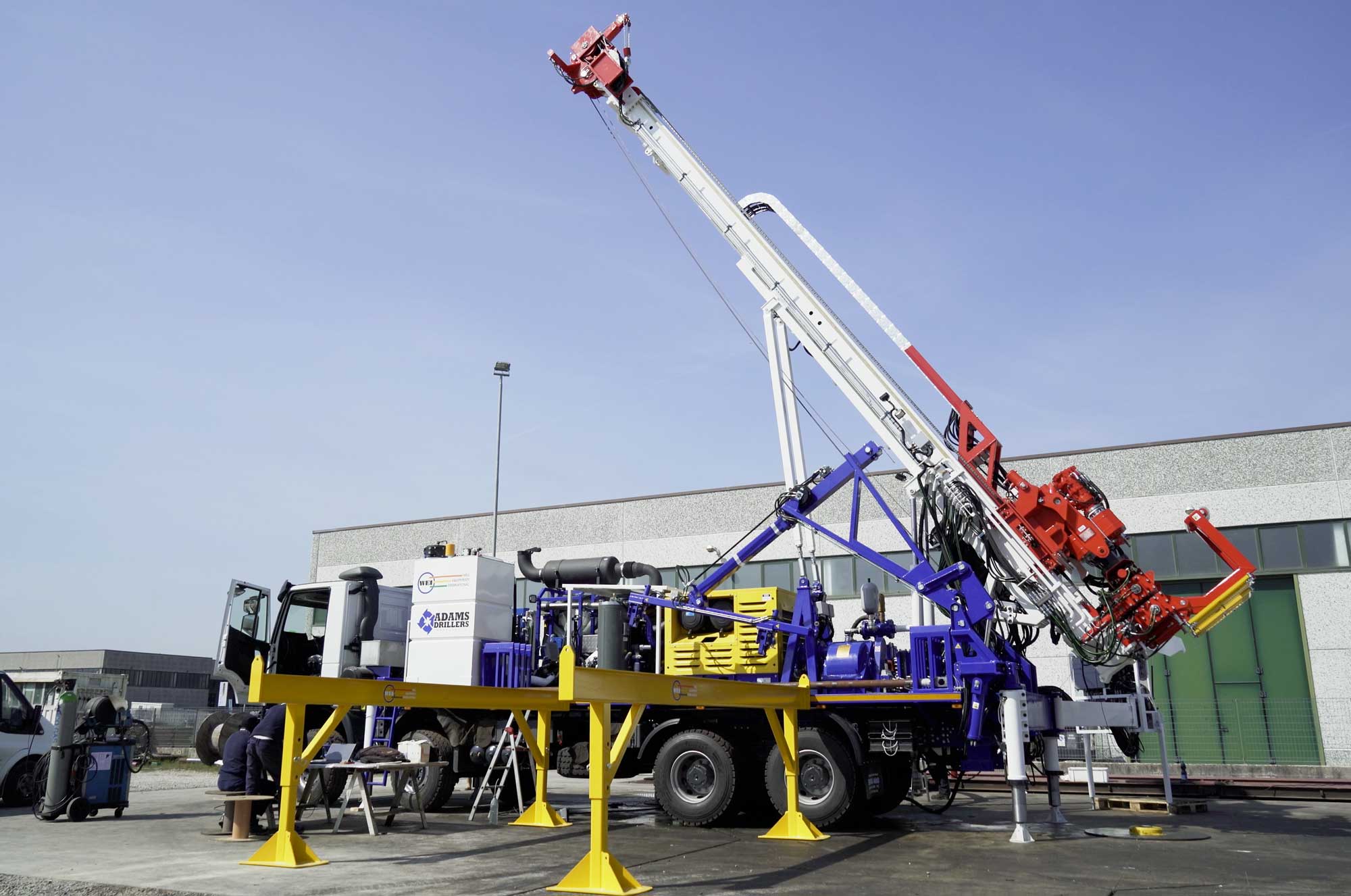 Wei | Well Equipment International - Piacenza, Italy | D12S Slant – DRILLING RIG 12 TONS