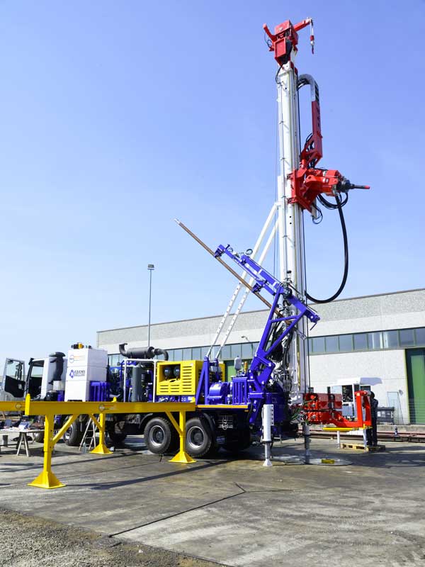 WEI D12S Slant Drilling Rig – DRILLING RIG 12 MTON