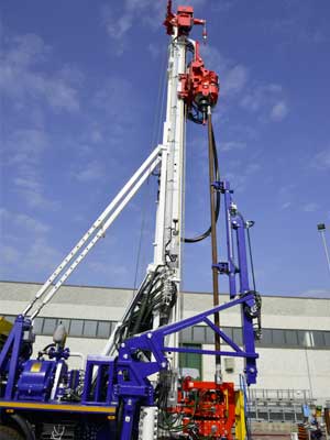 Wei | D12S Slant – DRILLING RIG 12 TONS
