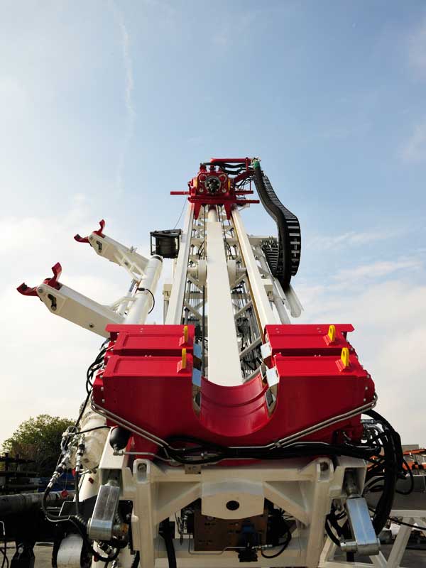 WEI D40S Slant Drilling Rig – DRILLING RIG 40 MTON