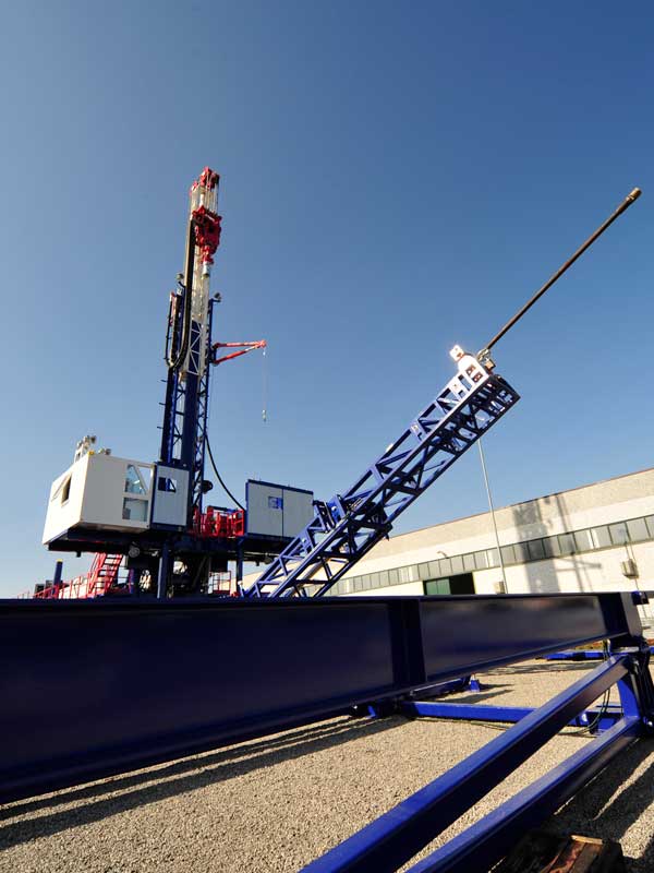 WEI DS205 22 LT Drilling Rig - DRILLING RIG 205 MTON