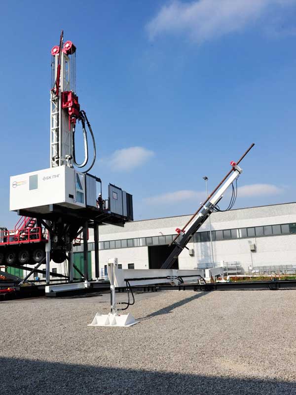 WEI DS250 LT Drilling Rig – DRILLING RIG 250 MTON