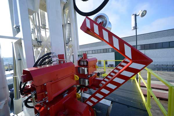 WEI DS85S Slant Drilling Rig – DRILLING RIG 85 MTON